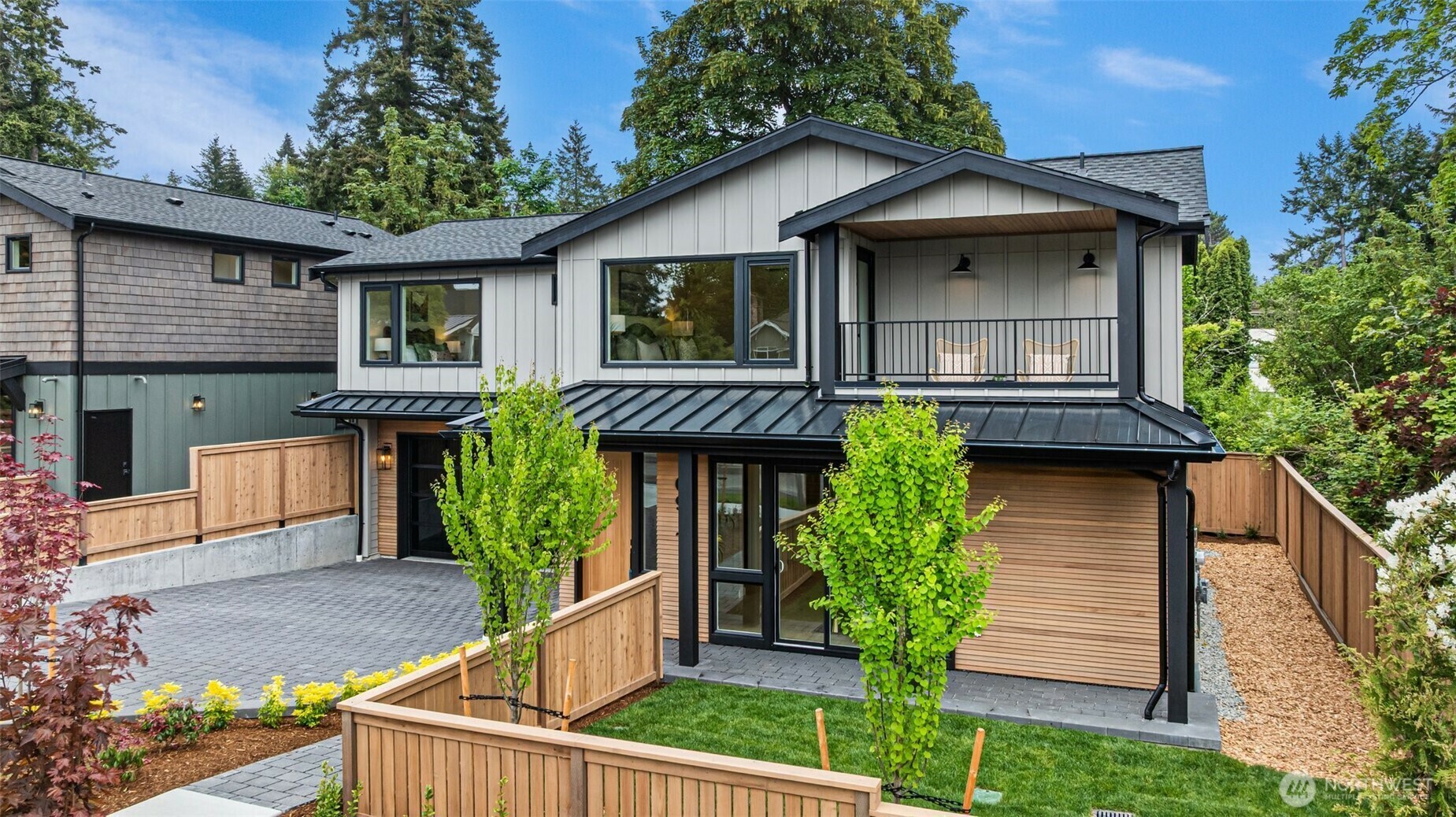 Property Photo: 10917 NE 59th Street WA 98033