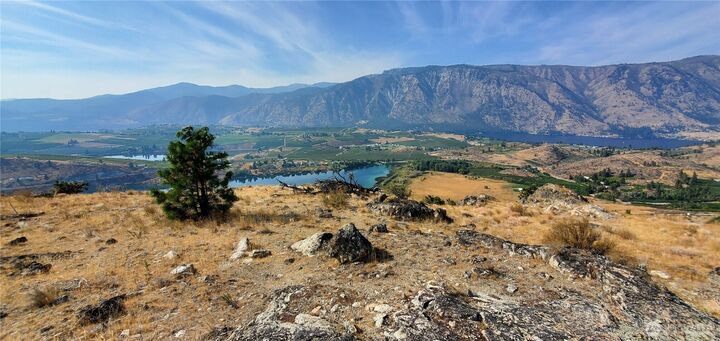 Property Photo:  19  Brightstar Lane D-2  WA 98831 