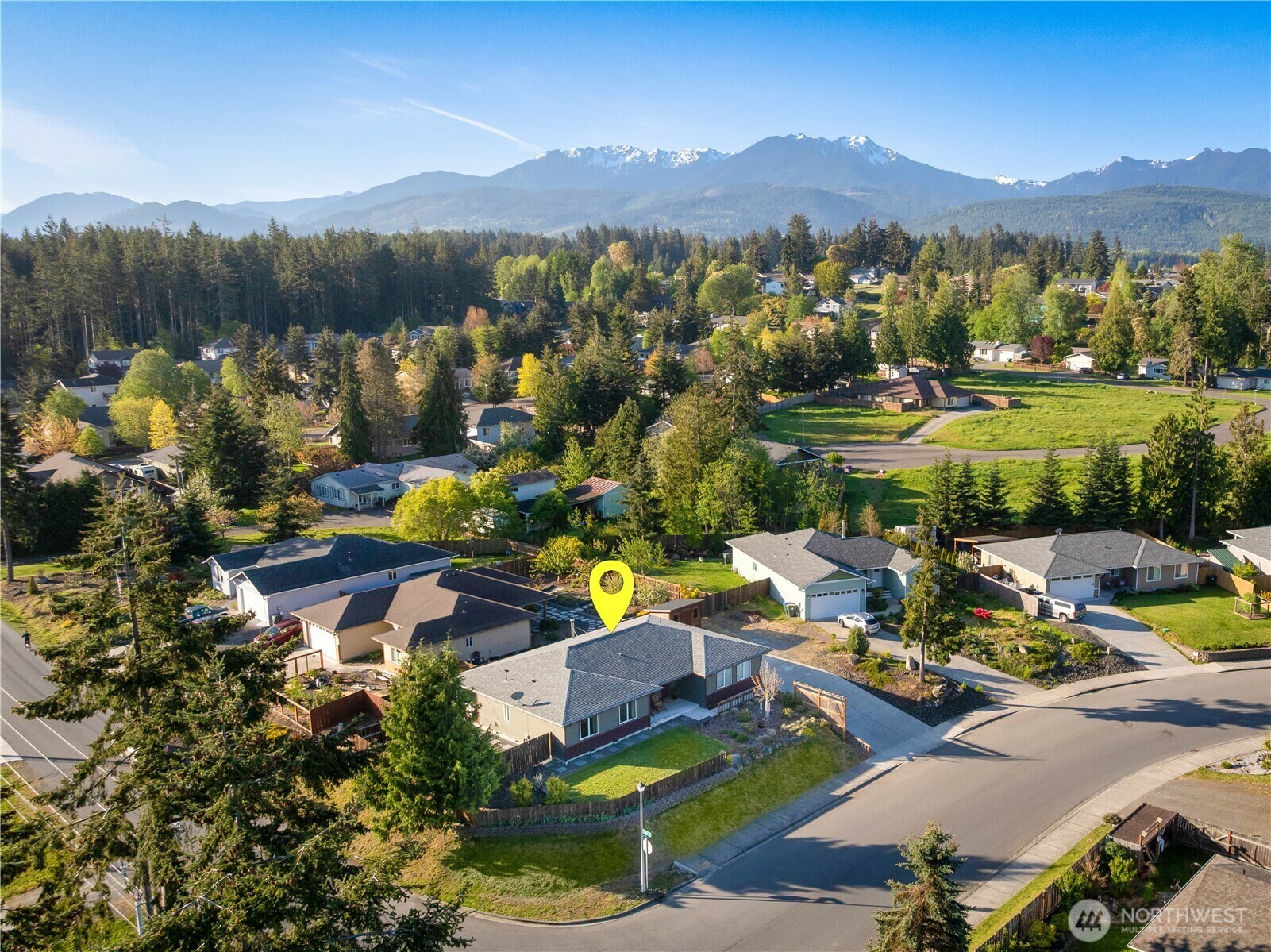 Property Photo: 1003 O Street WA 98363