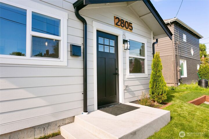 Property Photo:  2805 S 11th Street  WA 98405 