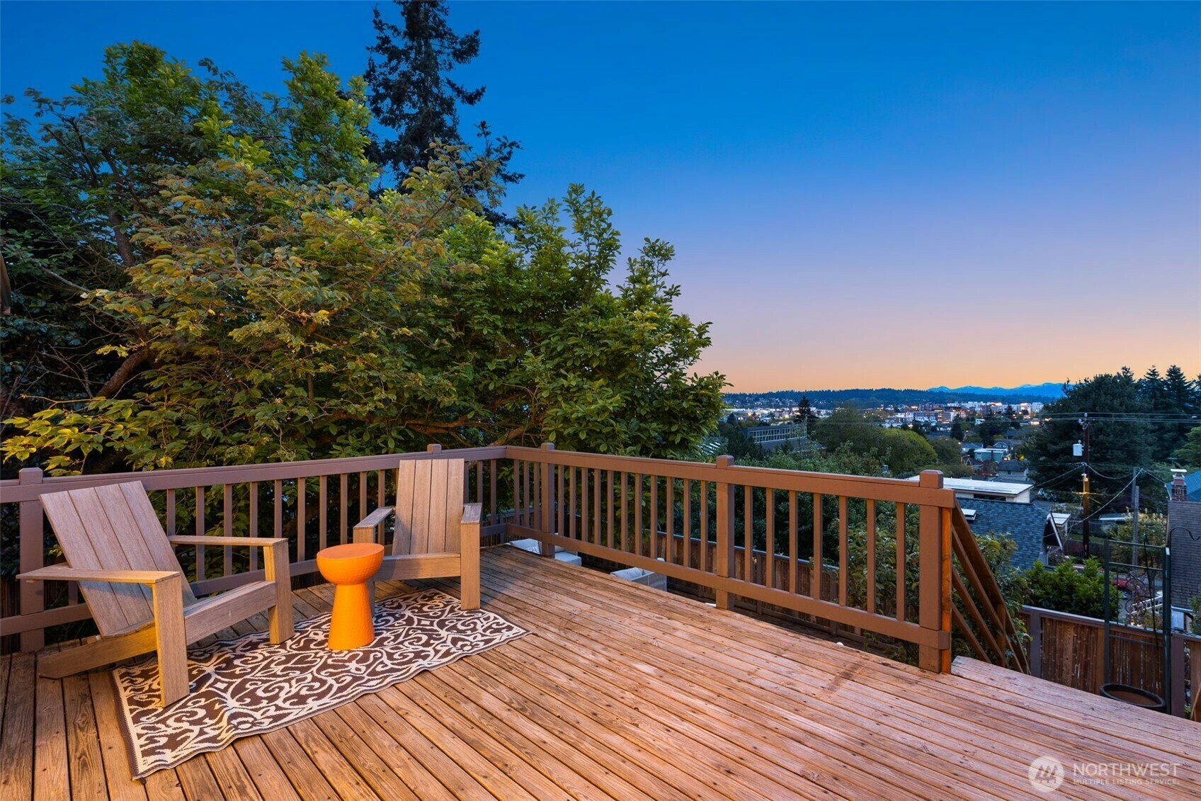 Property Photo: 5807 3rd Avenue NW WA 98107