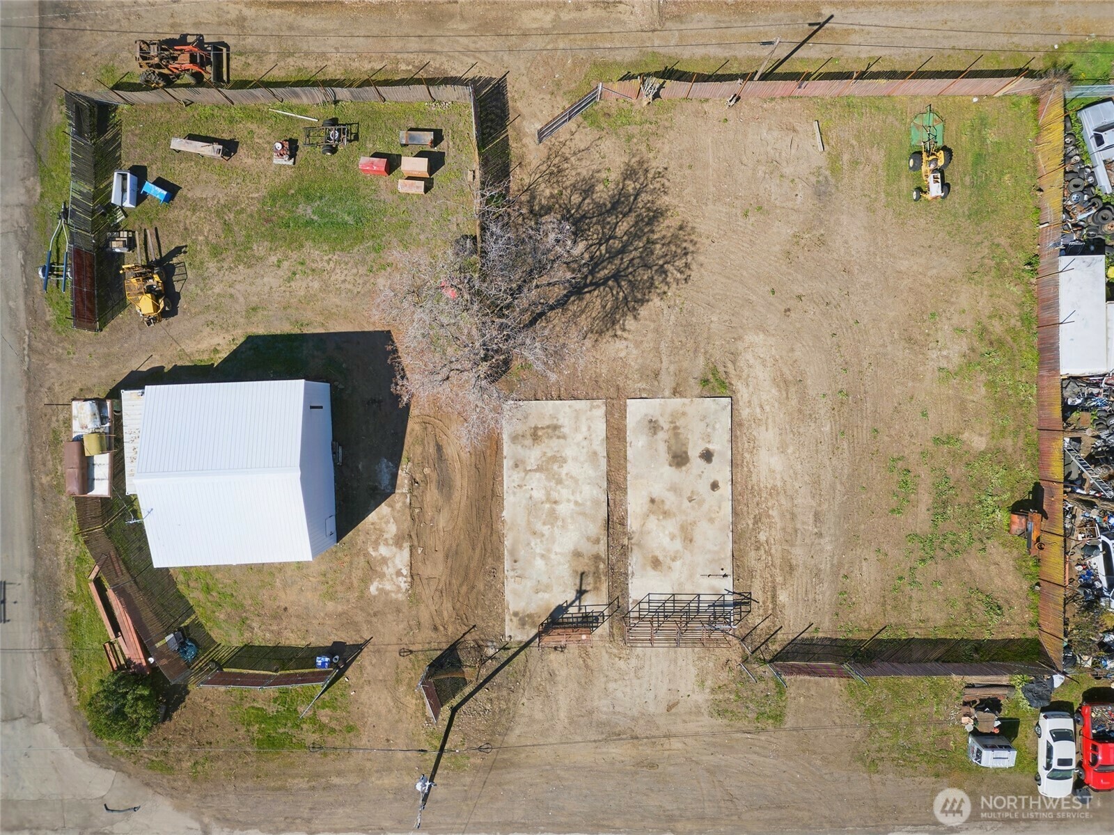 Property Photo: 1115 N 12th Avenue WA 99362