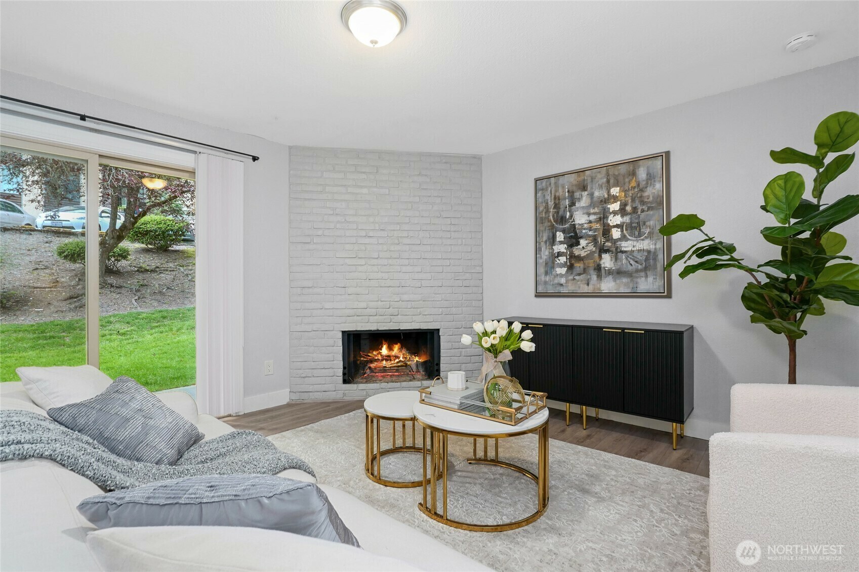 Property Photo: 12520 NE 145th Street E42 WA 98034