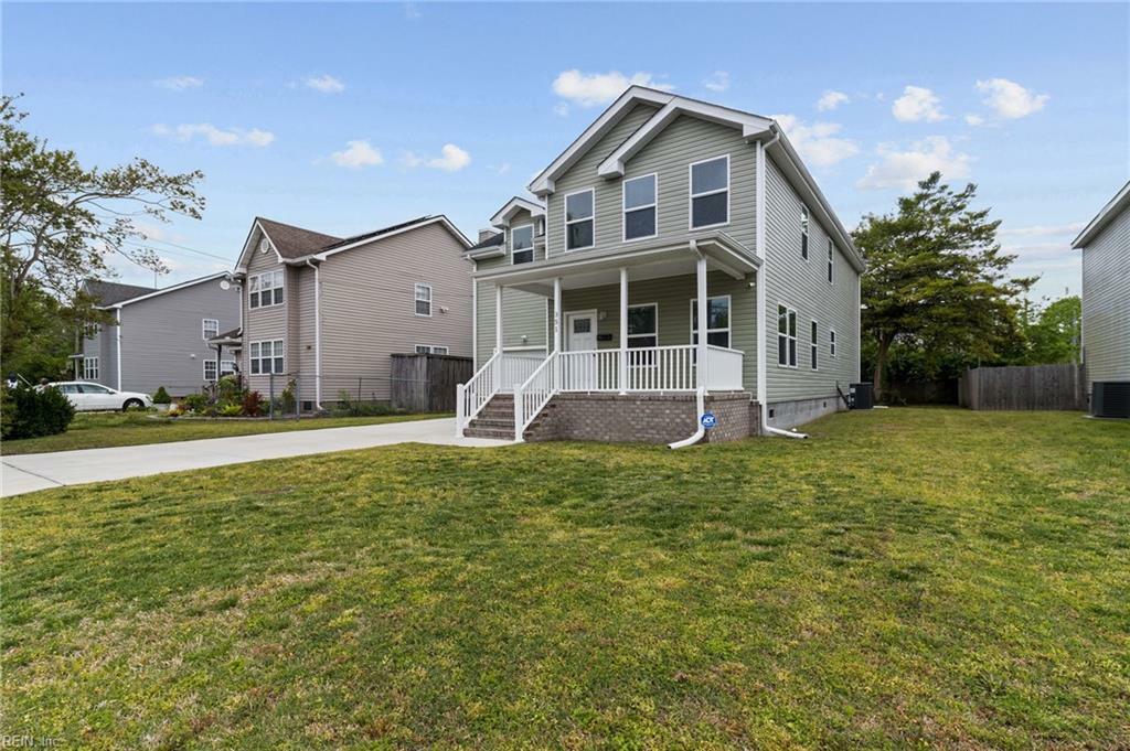 Property Photo: 351 Carver Cir VA 23701