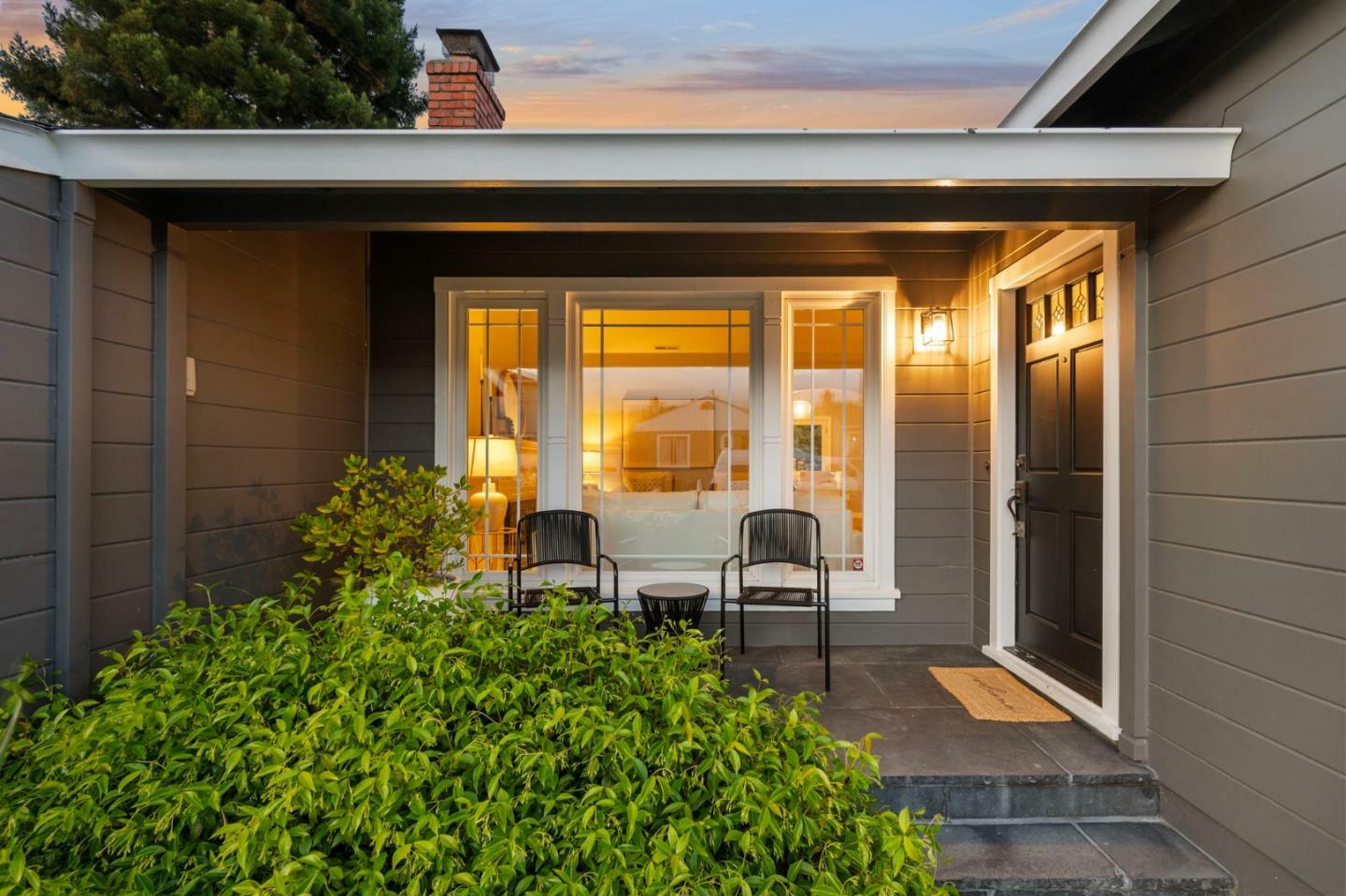 Property Photo: 522 Cypress Avenue CA 94066