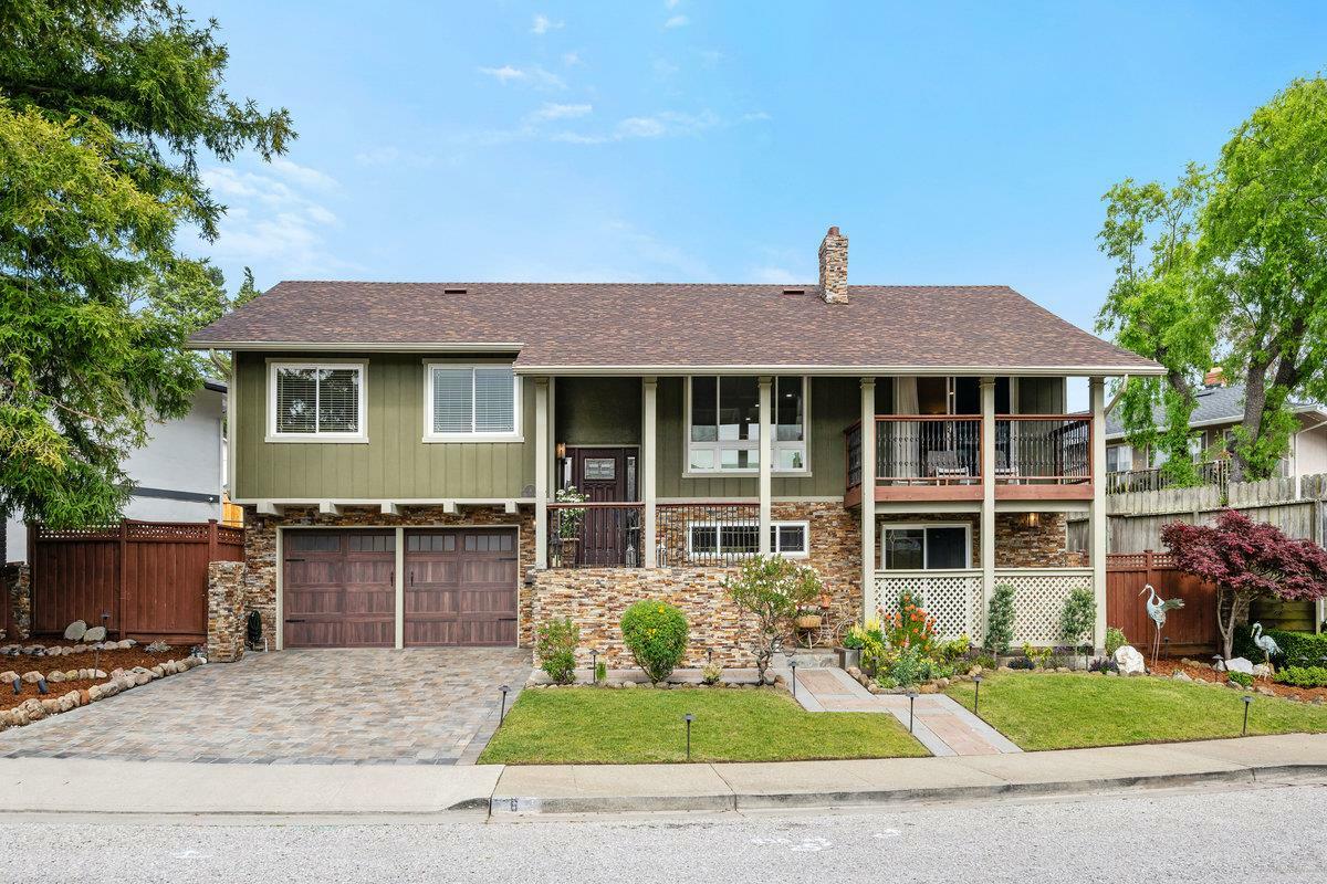 Property Photo: 6 Big Sur Way CA 94044