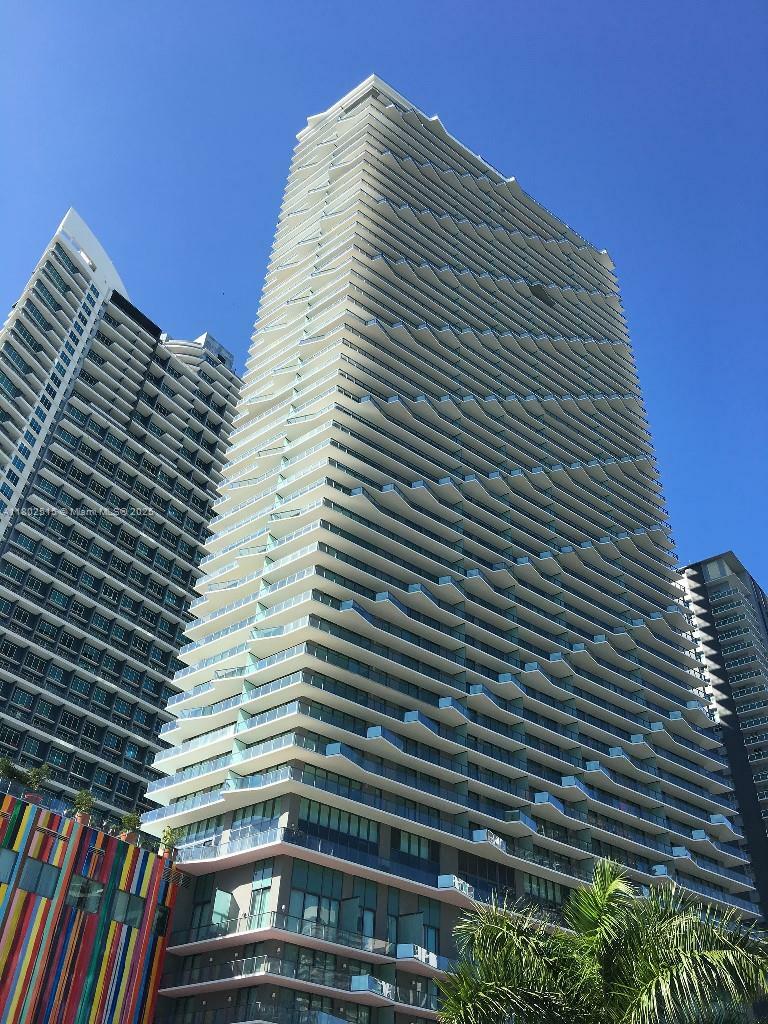 Property Photo: 1300 S Miami Ave 2006 FL 33130
