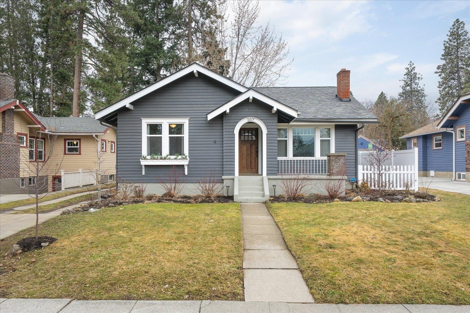Property Photo: 207 W 27th Ave WA 99203