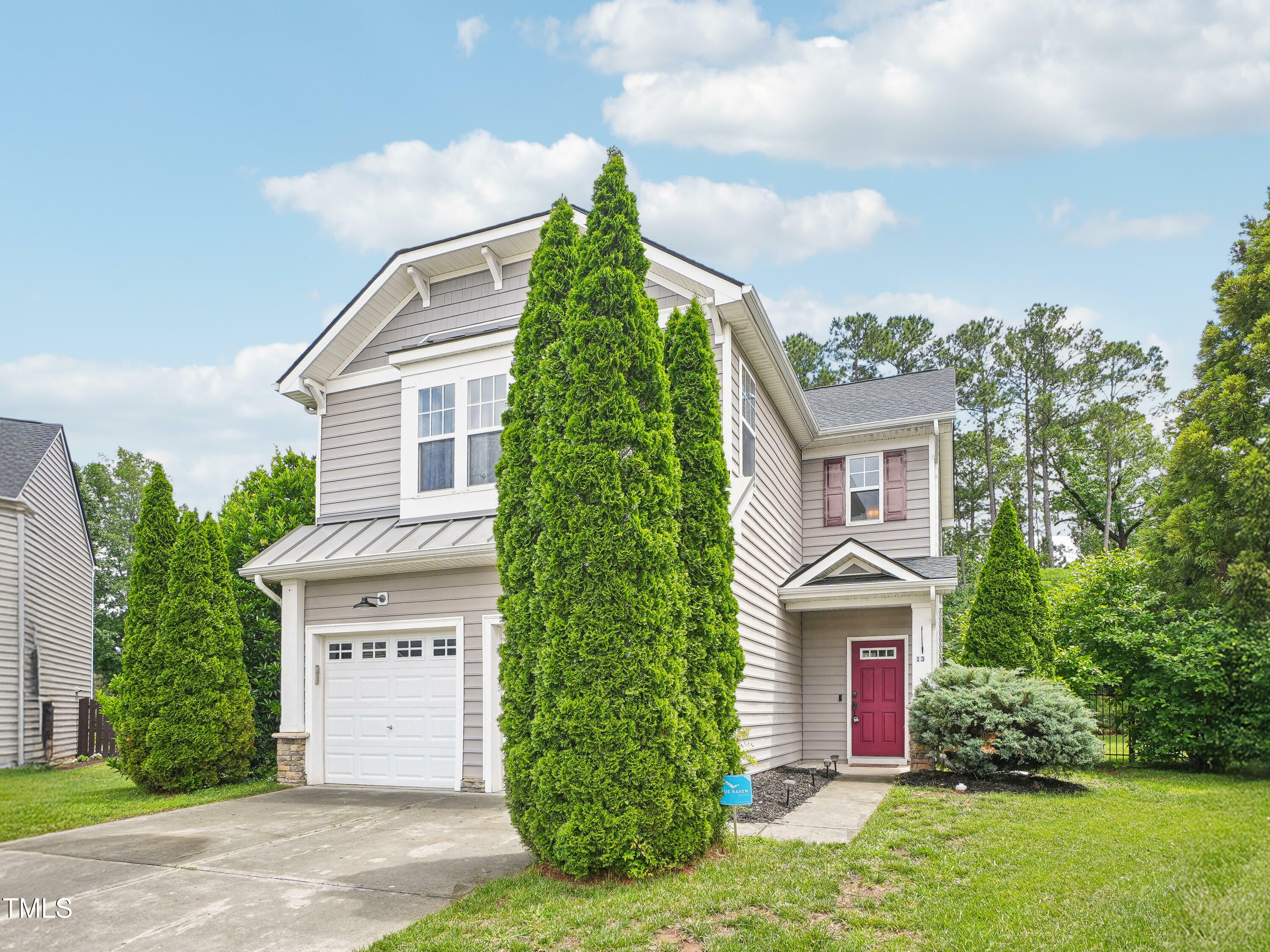 Property Photo: 13 Pegram Court NC 27703
