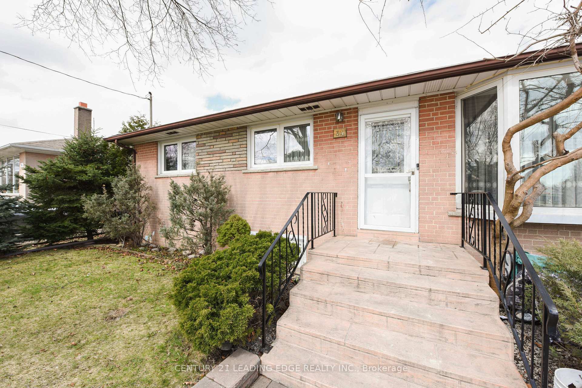 Property Photo: 34 Paragon Road ON M9R 1J8