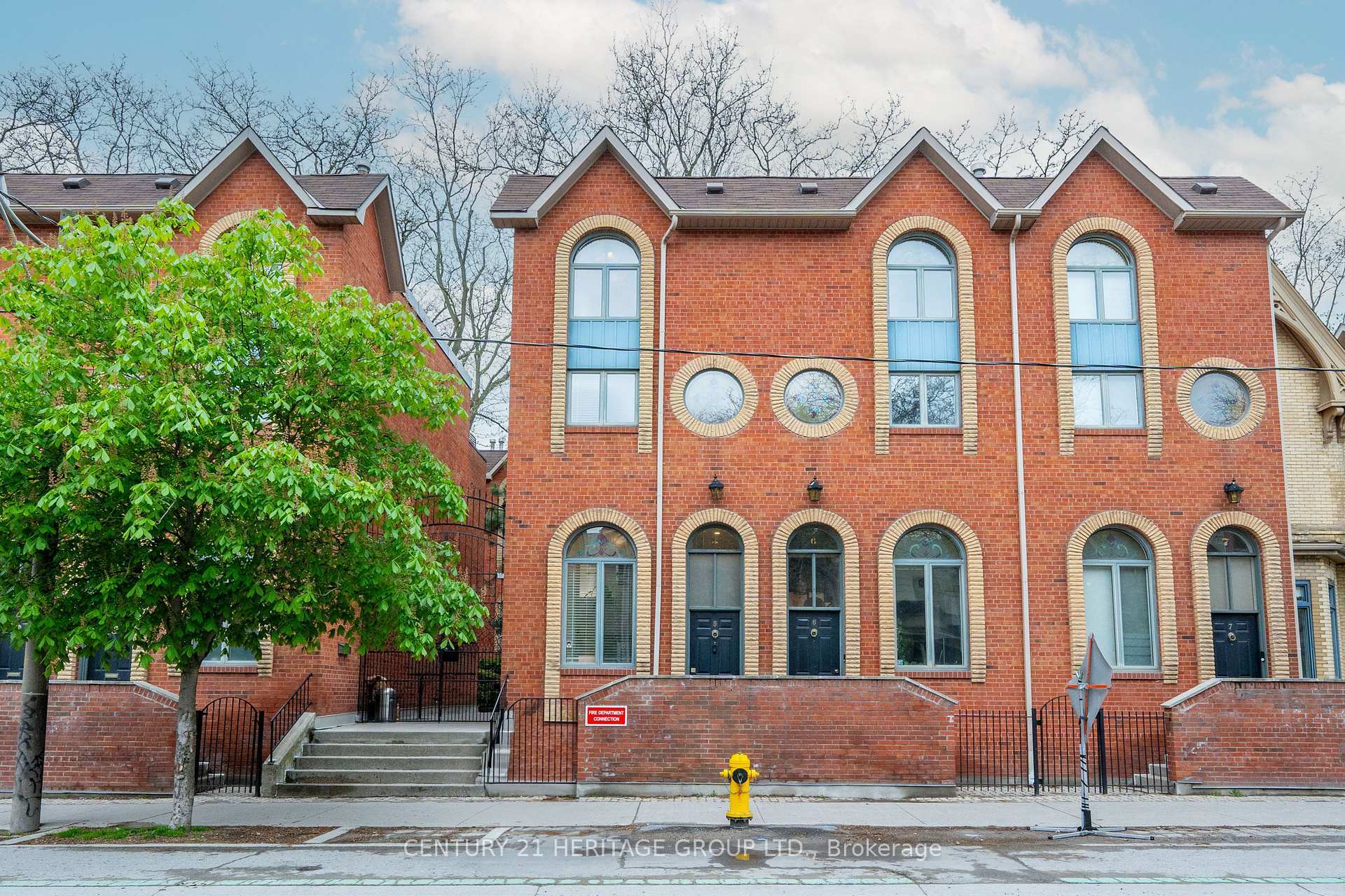 Property Photo: 280 Sherbourne Street 5 ON M5A 2S1