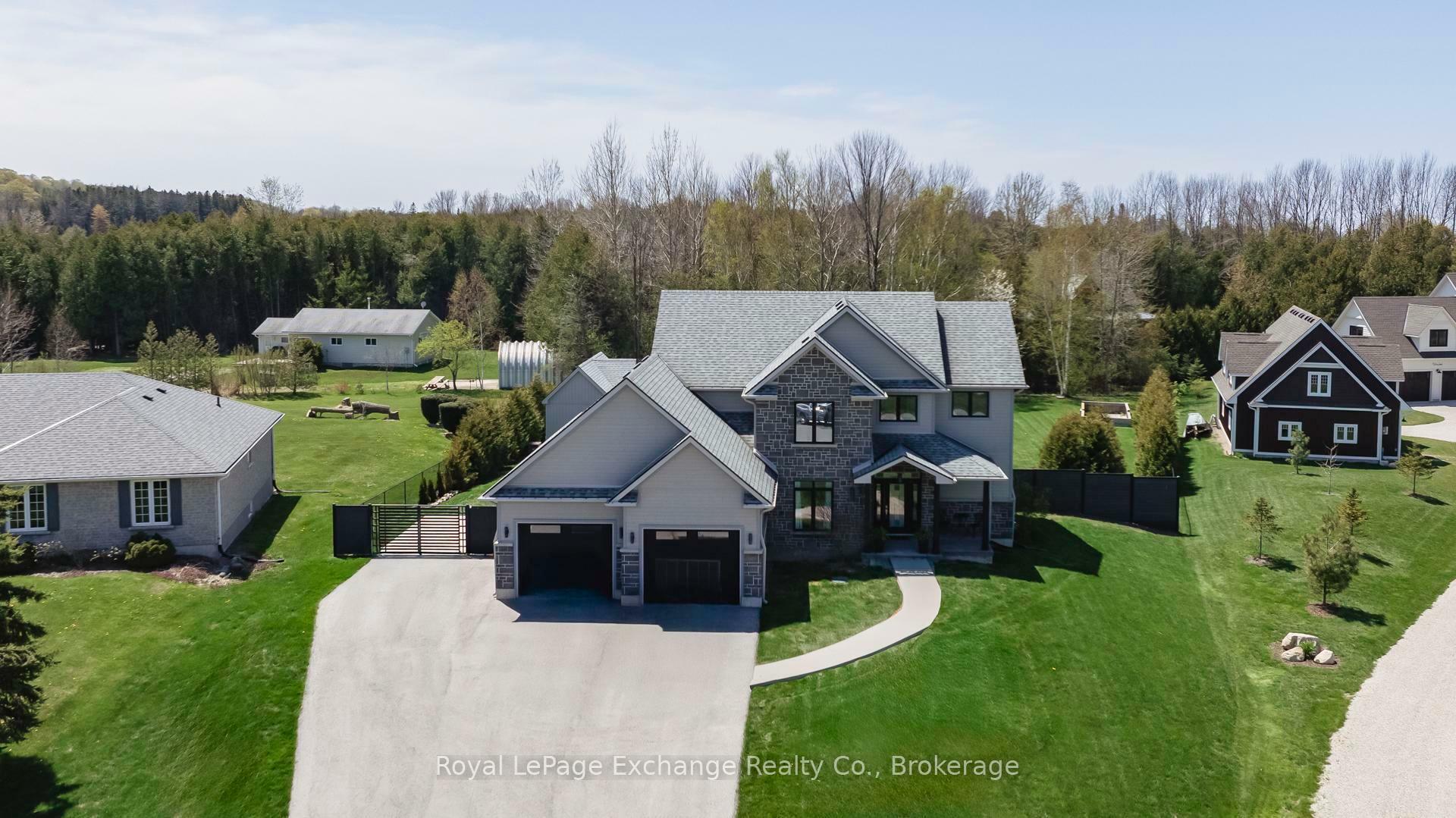 7 Stoney Island Crescent  Kincardine ON N2Z 2X6 photo