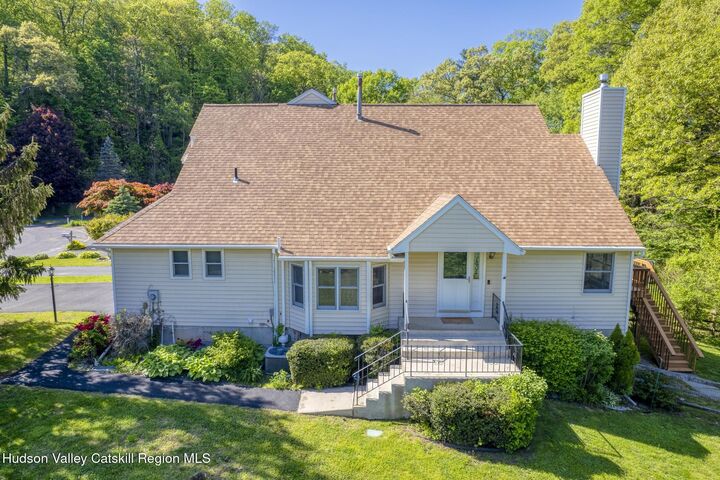 98 Red Maple  Saugerties NY 12477 photo