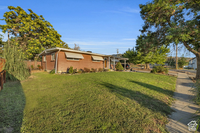 Property Photo: 366 N 175 E UT 84054
