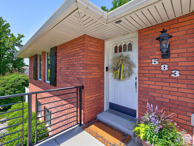 Property Photo: 583 N 180 E UT 84014