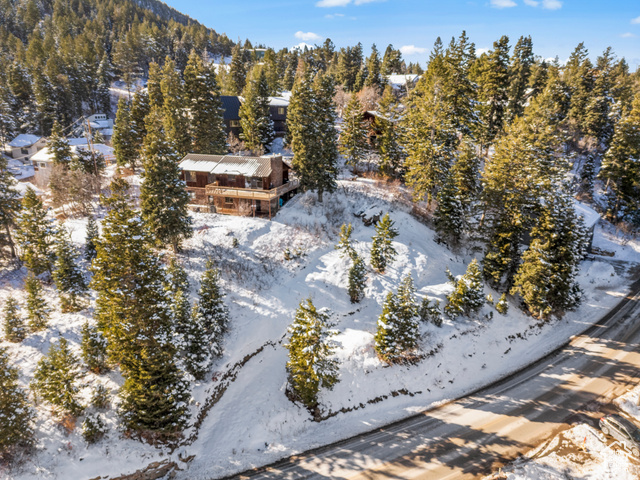 Property Photo: 360 Parkview Dr 74-A UT 84098