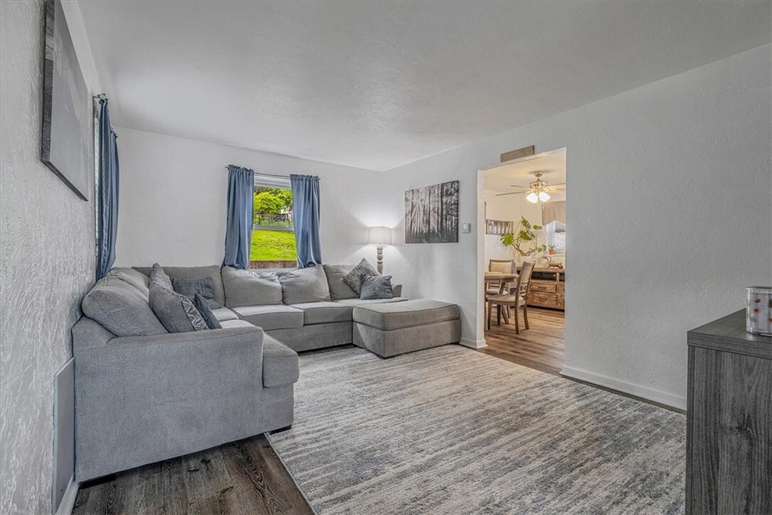 Property Photo: 5222 Fieldcrest Drive PA 15236