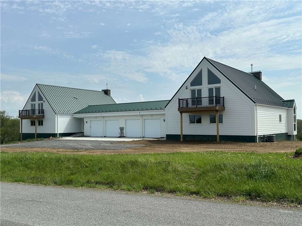 Property Photo: 1121 Three Degree PA 16002