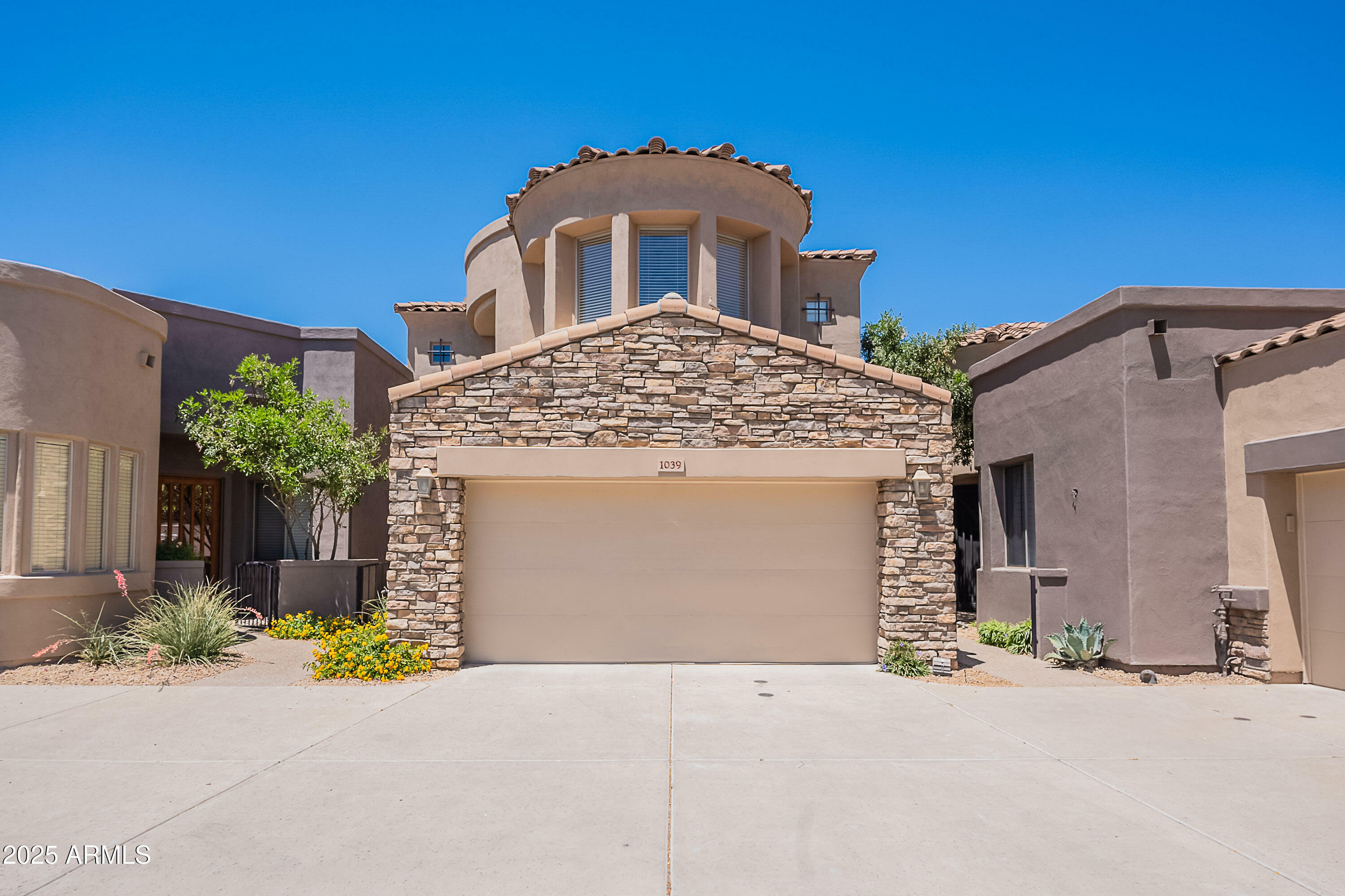 Property Photo: 19475 N Grayhawk Drive 1039 AZ 85255
