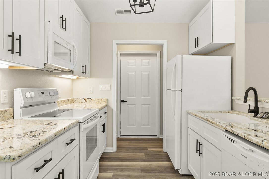 Property Photo: 159 Deer Valley Lane MO 65037