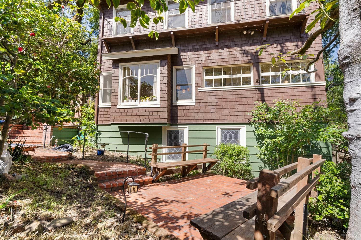 Property Photo: 150 Bungalow Avenue CA 94901