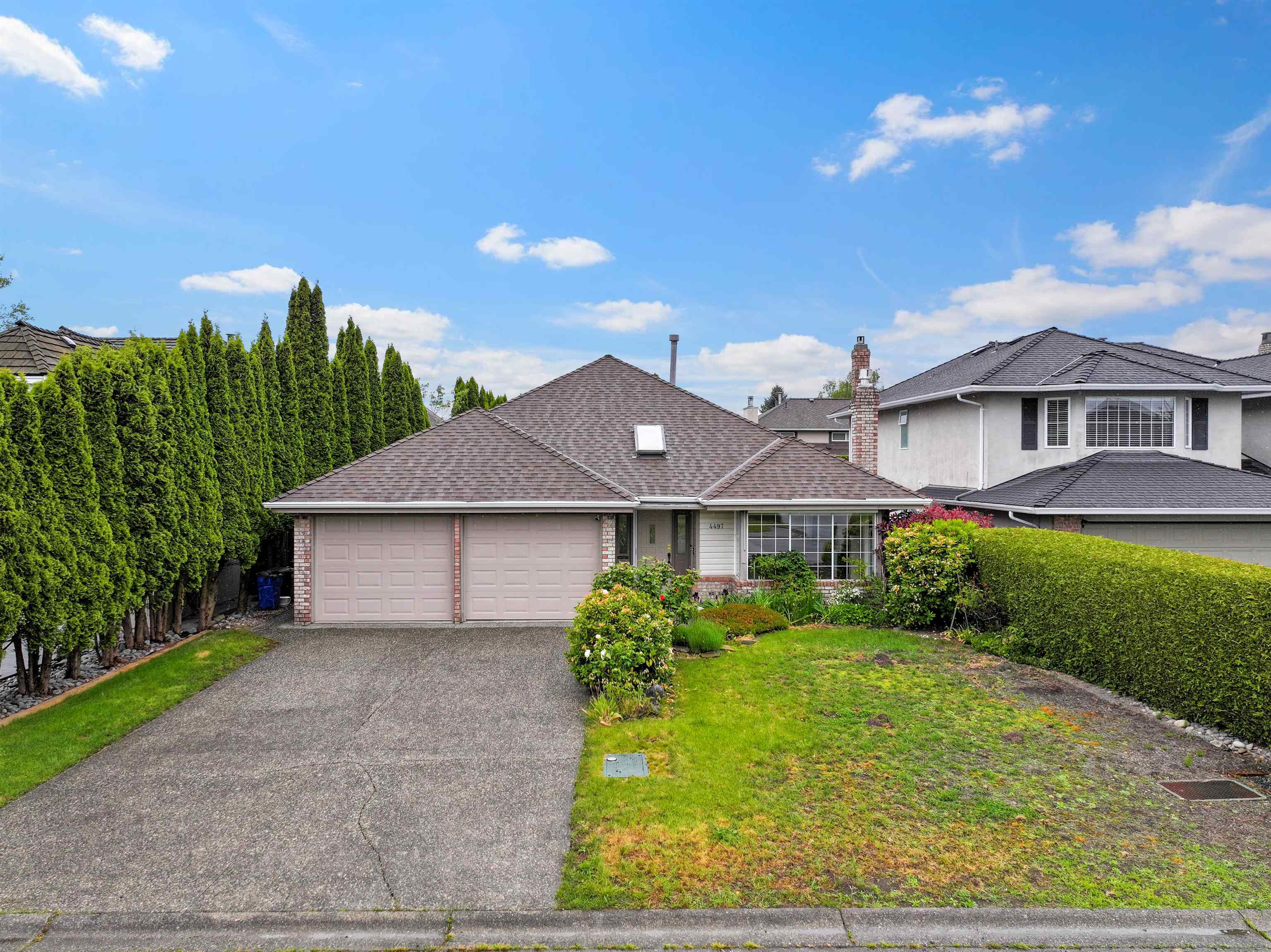 Photo de la propriété: 4497 63 Street BC V4K 4T5