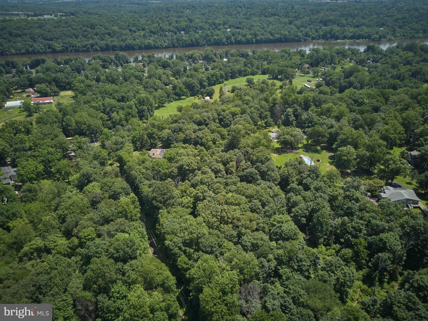 Property Photo:  270 Aqueduct Road  PA 18977 