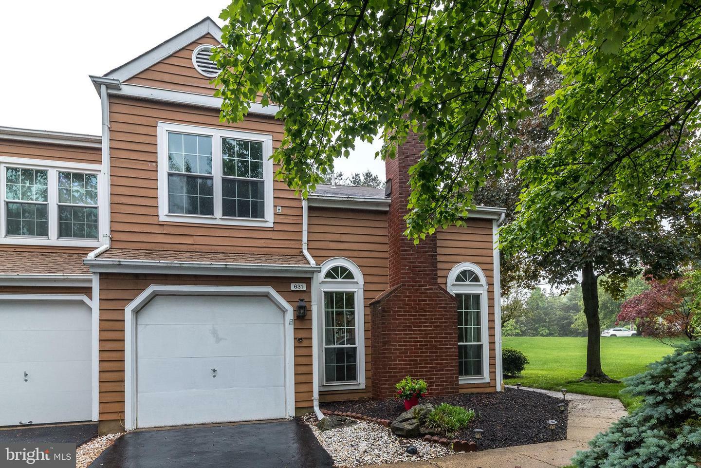 Property Photo: 631 Danbury Court PA 18940