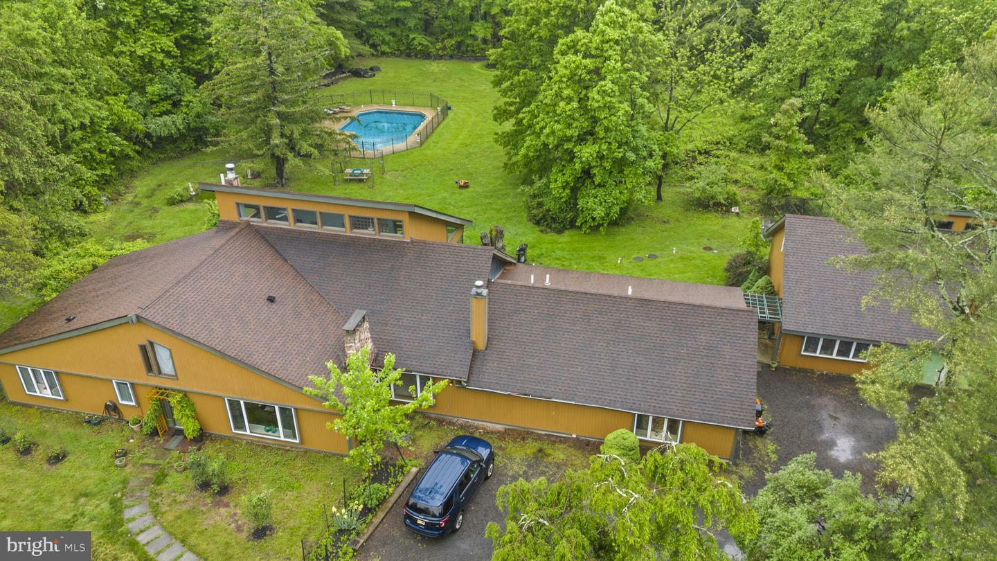 Property Photo: