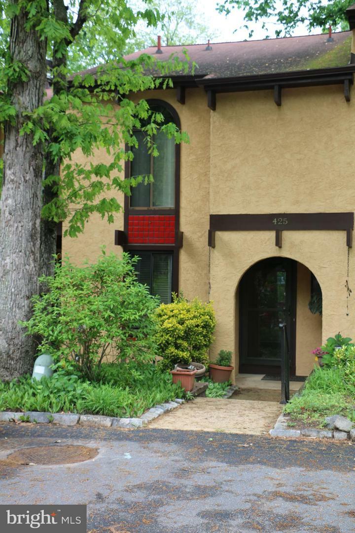 Property Photo: 425 Sonora Lane NJ 08081