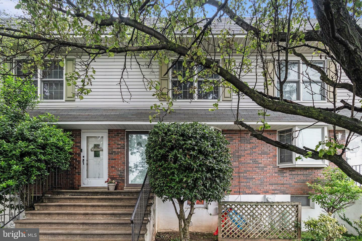 377 E Madison Avenue  Clifton Heights PA 19018 photo
