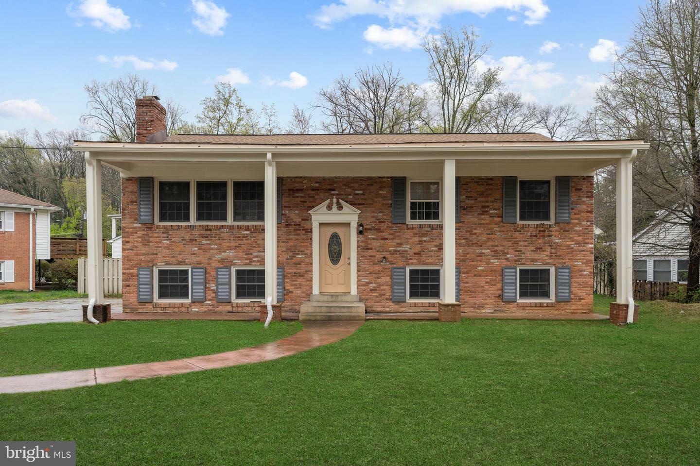 7515 Pleasant Way  Annandale VA 22003 photo