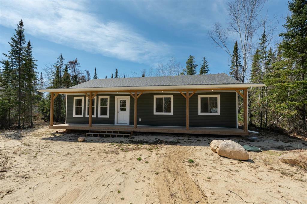 Property Photo: 14 Evergreen Road MB R0E 2C0