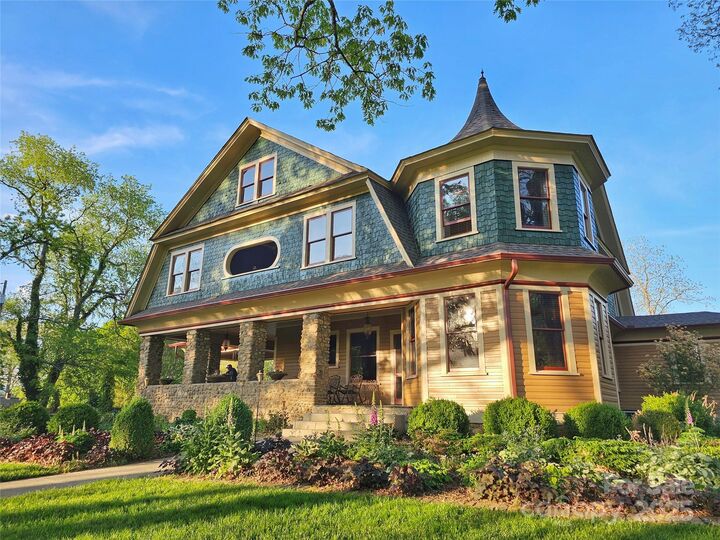 Property Photo:  129 Woolsey Heights  NC 28786 