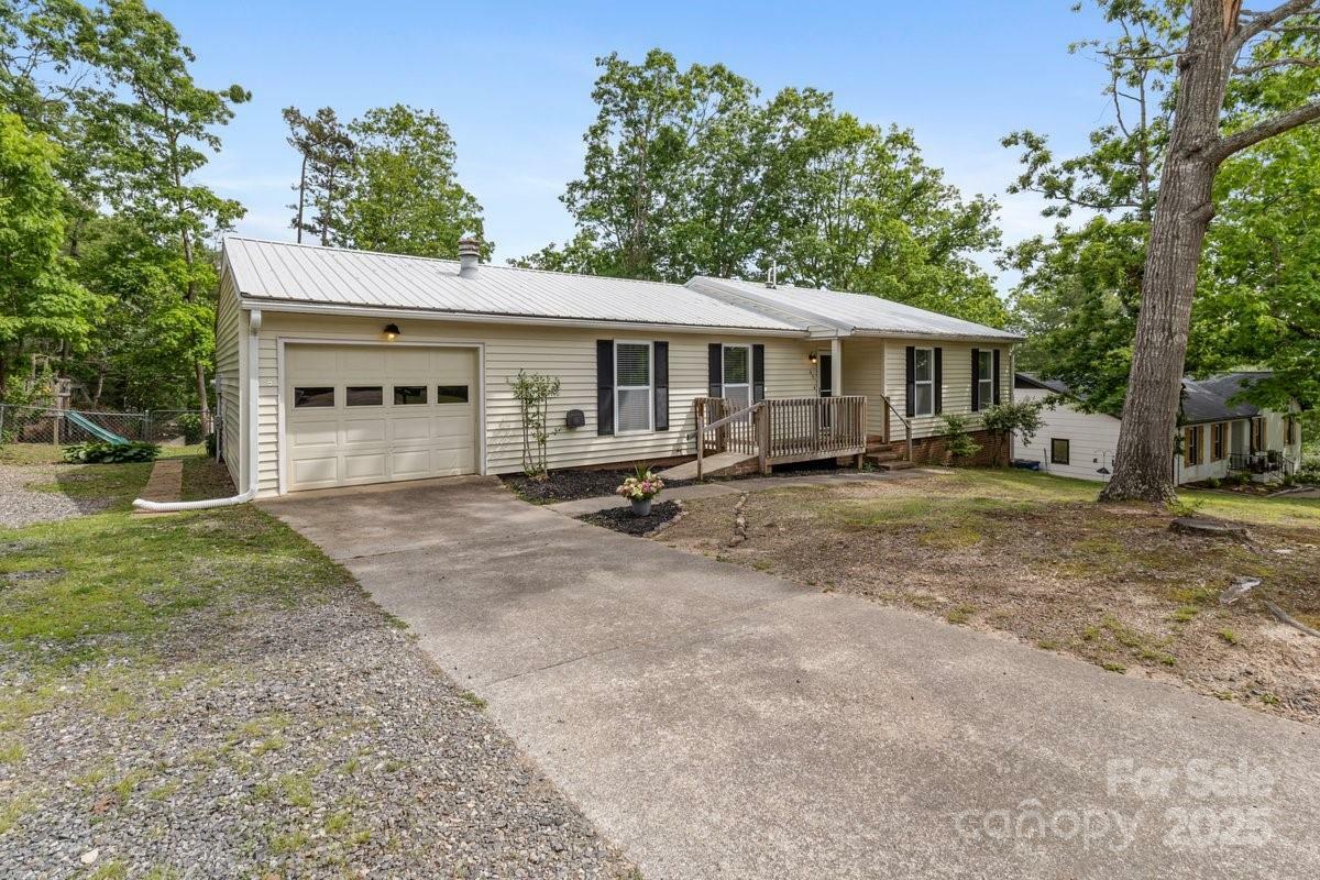 65 Knoll Ridge Drive  Asheville NC 28804 photo