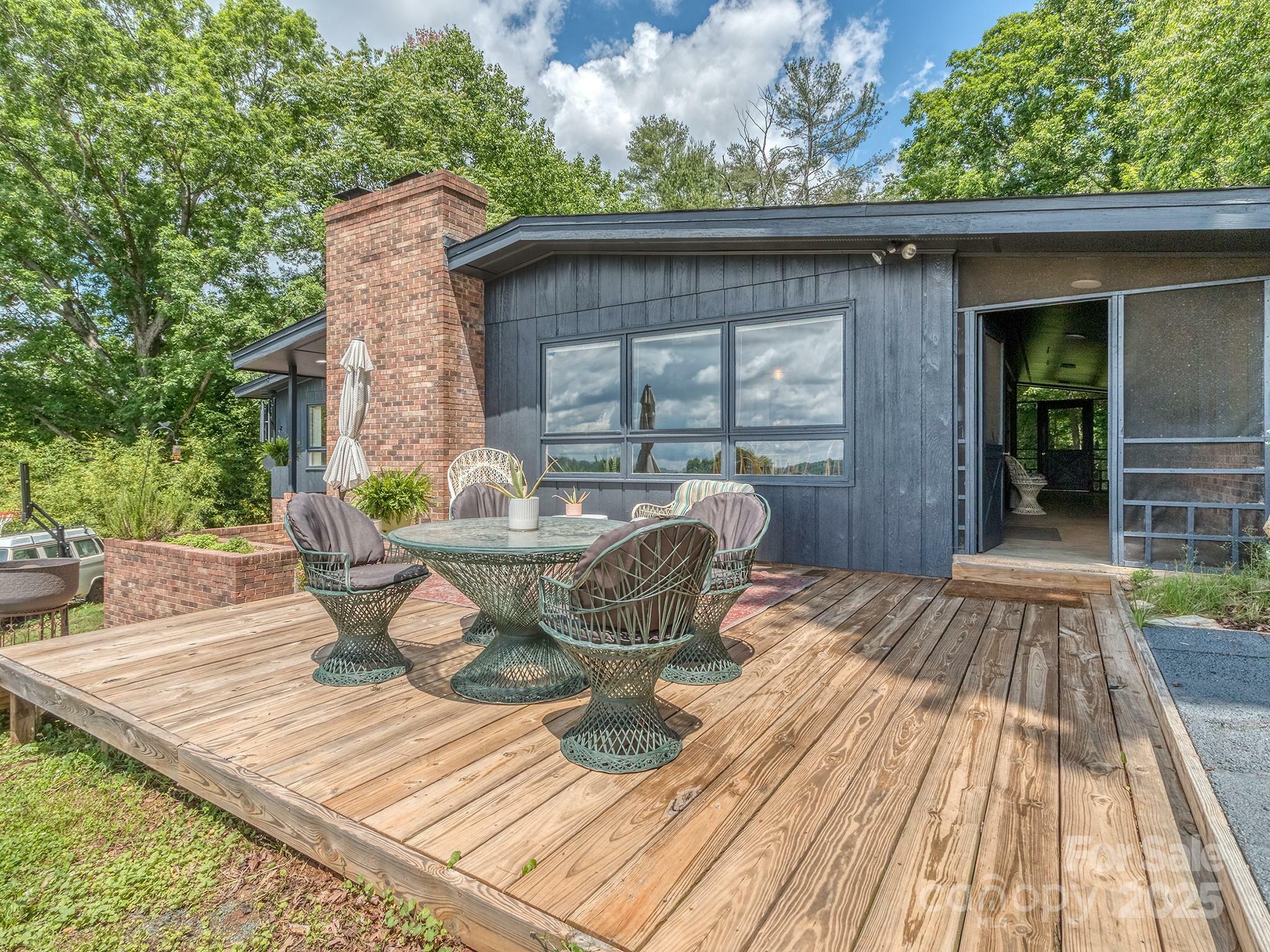 Property Photo: 109 Joe Teague Road NC 28601