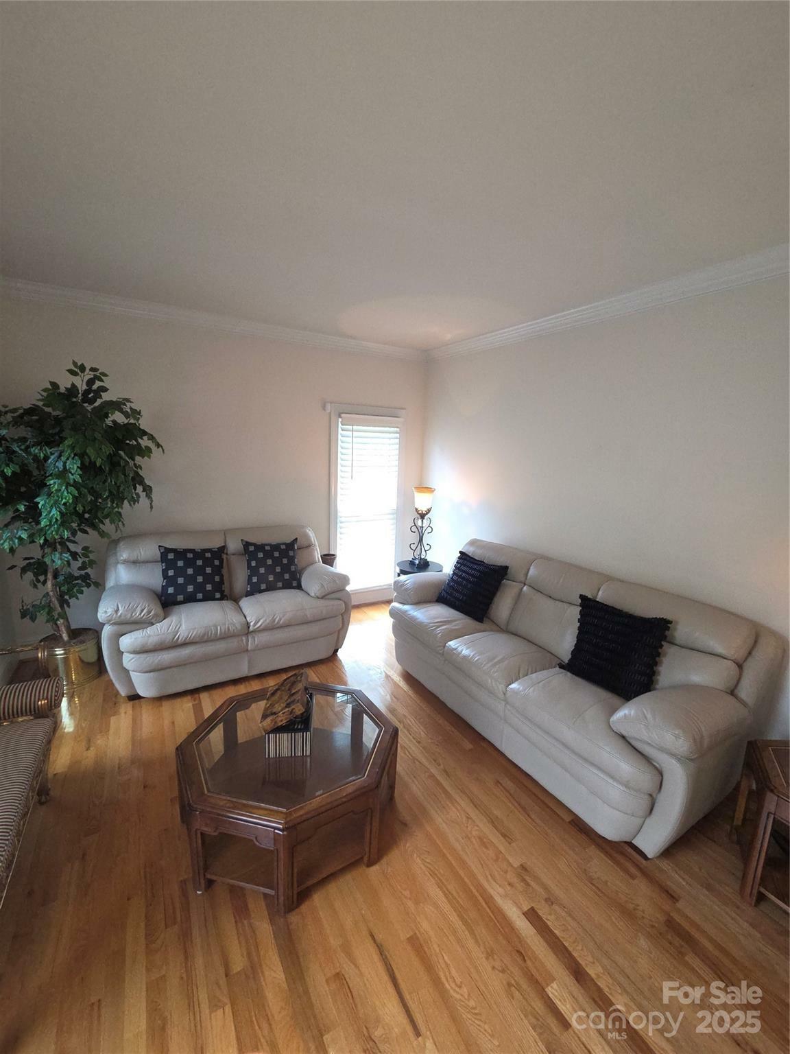Property Photo: 1253 Iverleigh Trail NC 28270