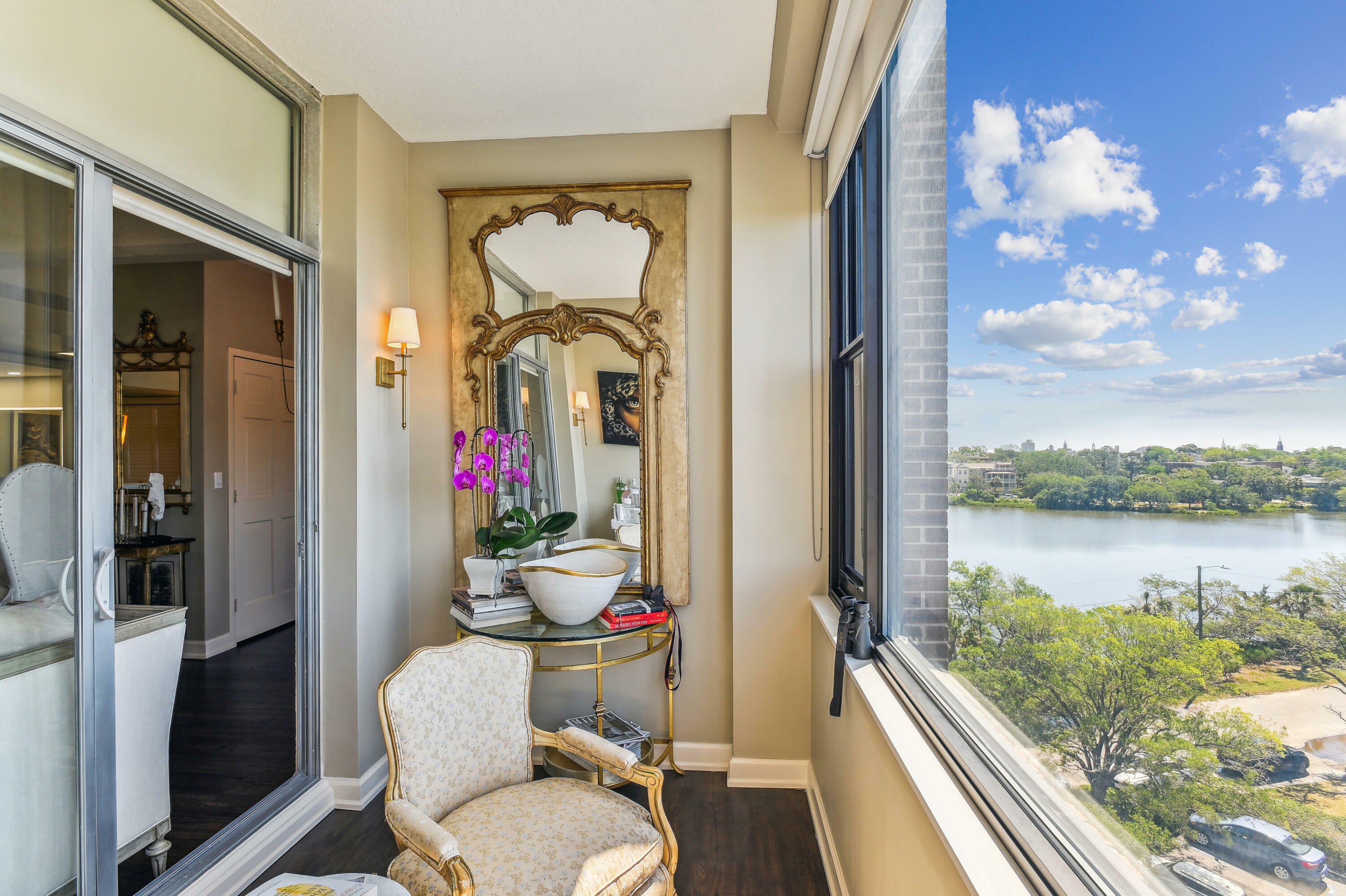 Property Photo: 14 Lockwood Drive # 4C SC 29401