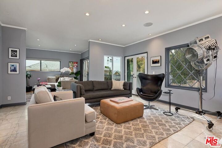 1133 N Clark St  West Hollywood CA 90069 photo