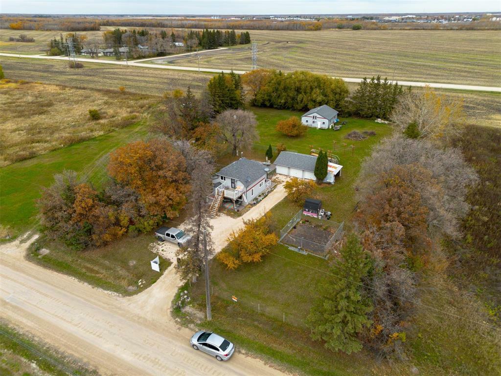 Property Photo: 805 Selkirk Avenue MB R1A 4L4