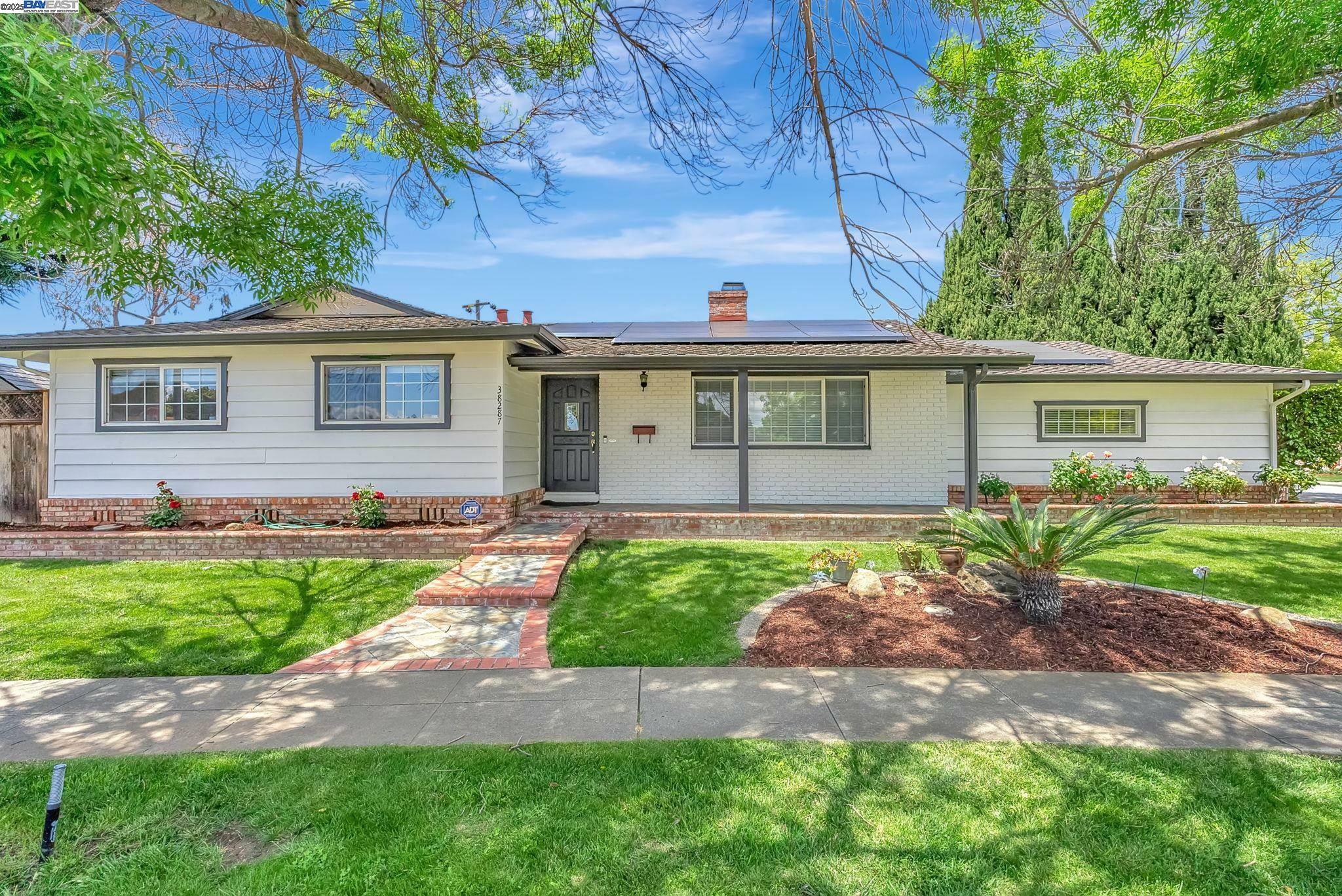 38287 Parkmont Dr  Fremont CA 94536 photo