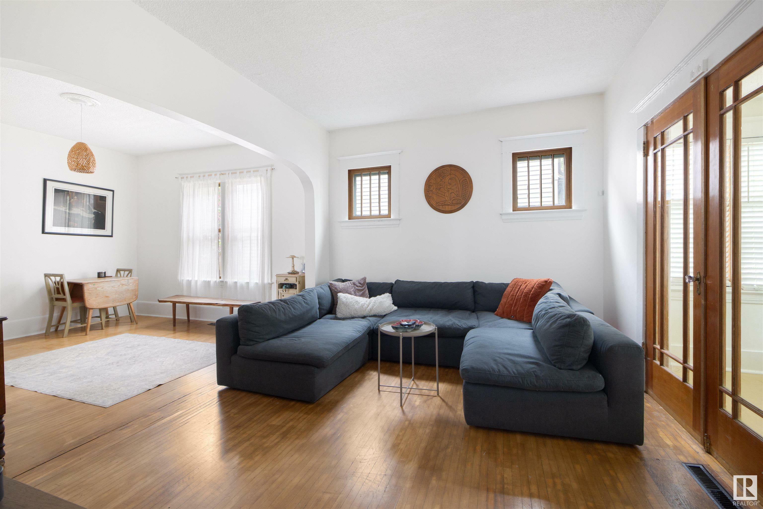 Property Photo: 11325 96 Street NW AB T5G 1T2