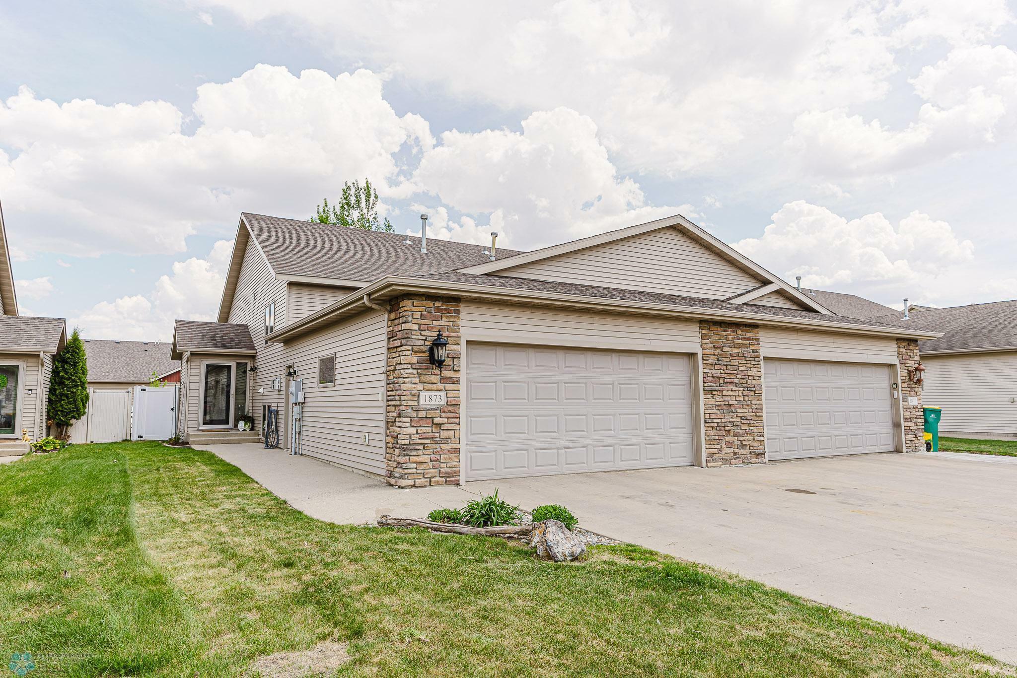 Property Photo: 1873 6th Street W ND 58078