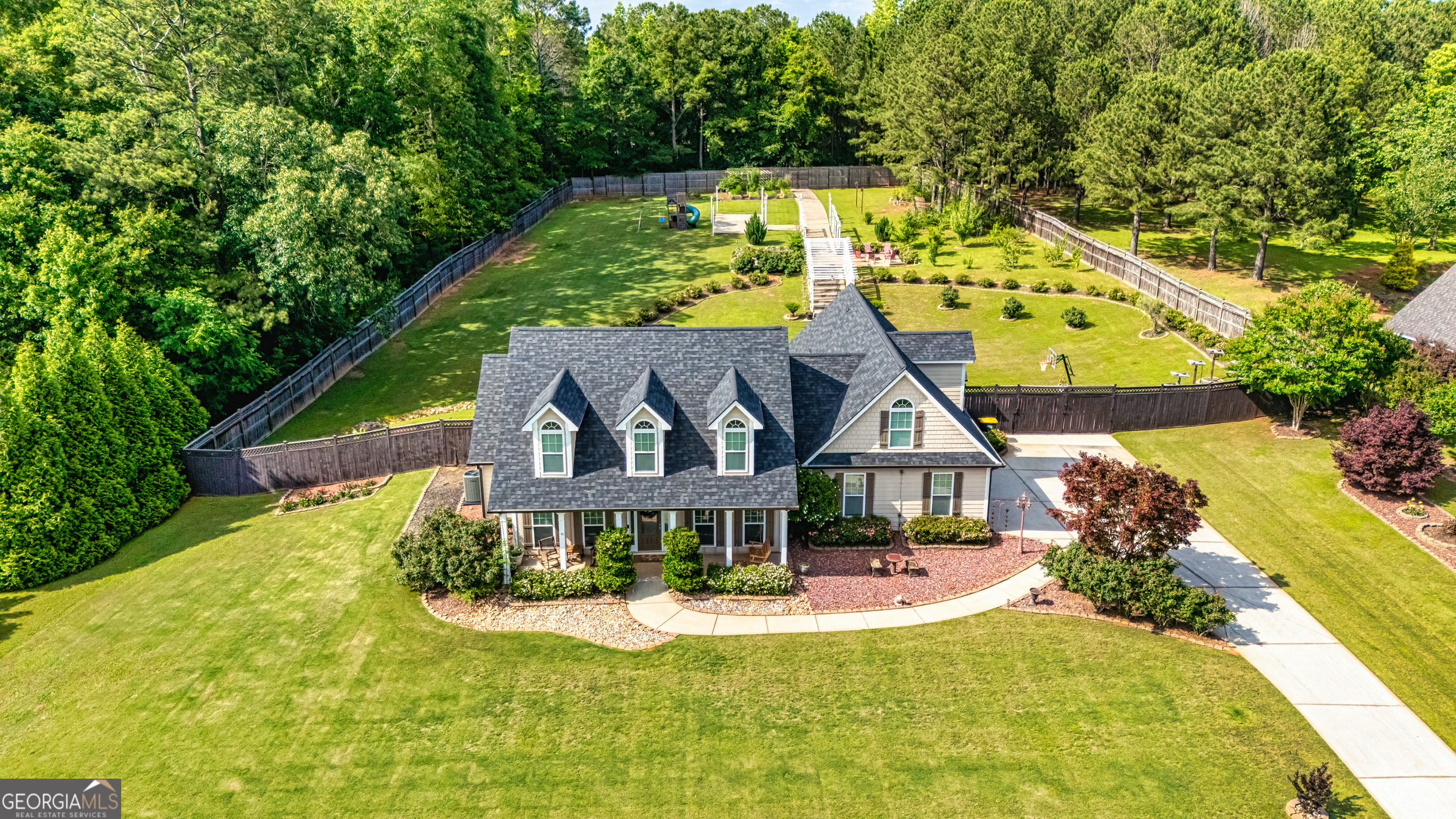 Property Photo: 70 Willow Bend Way GA 30276