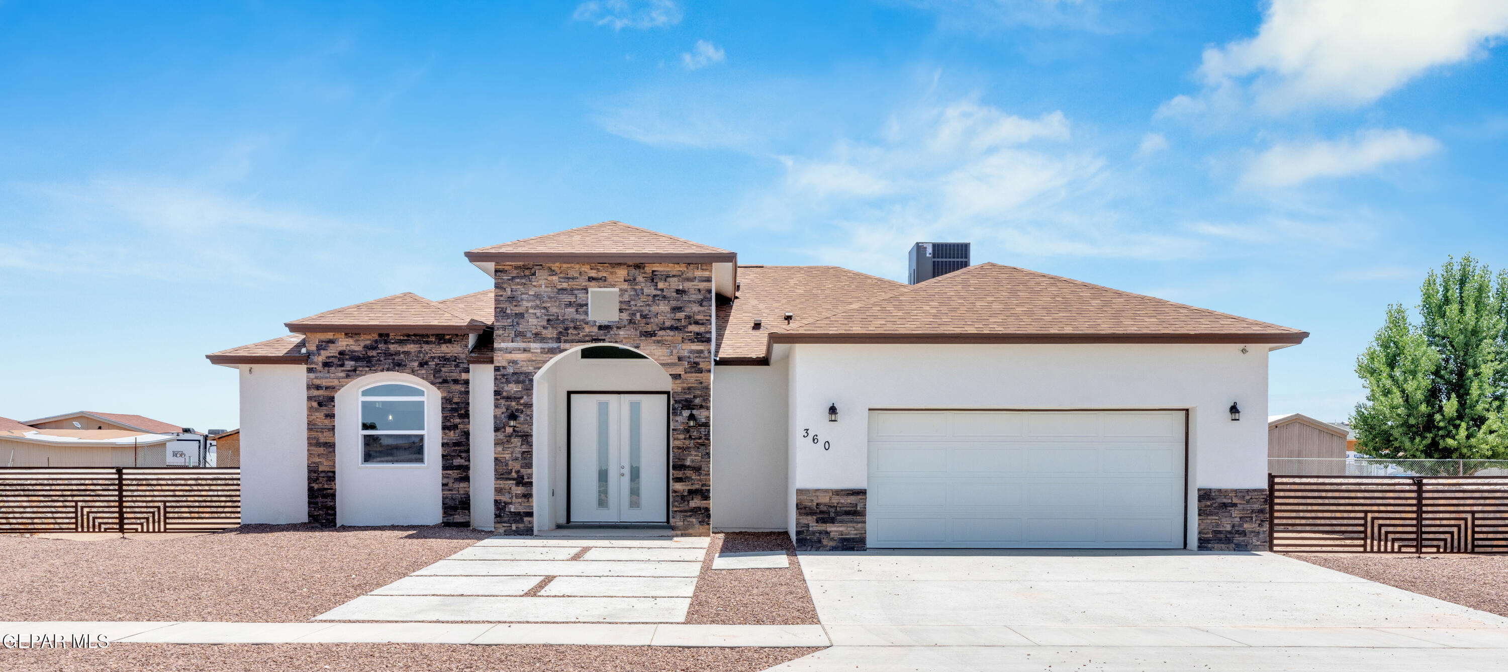Property Photo: 360 Plaza Bonita Way TX 79836