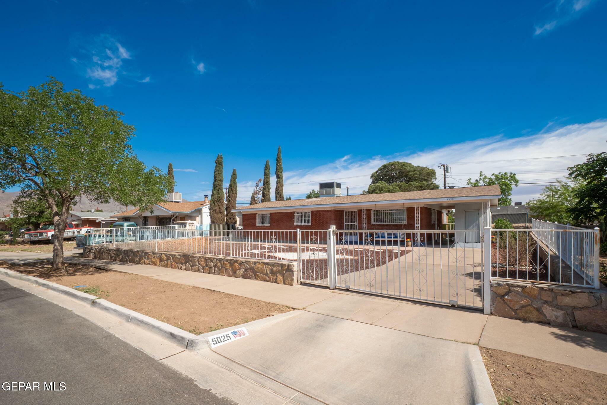 Property Photo: 5025 Rutherford Drive TX 79924