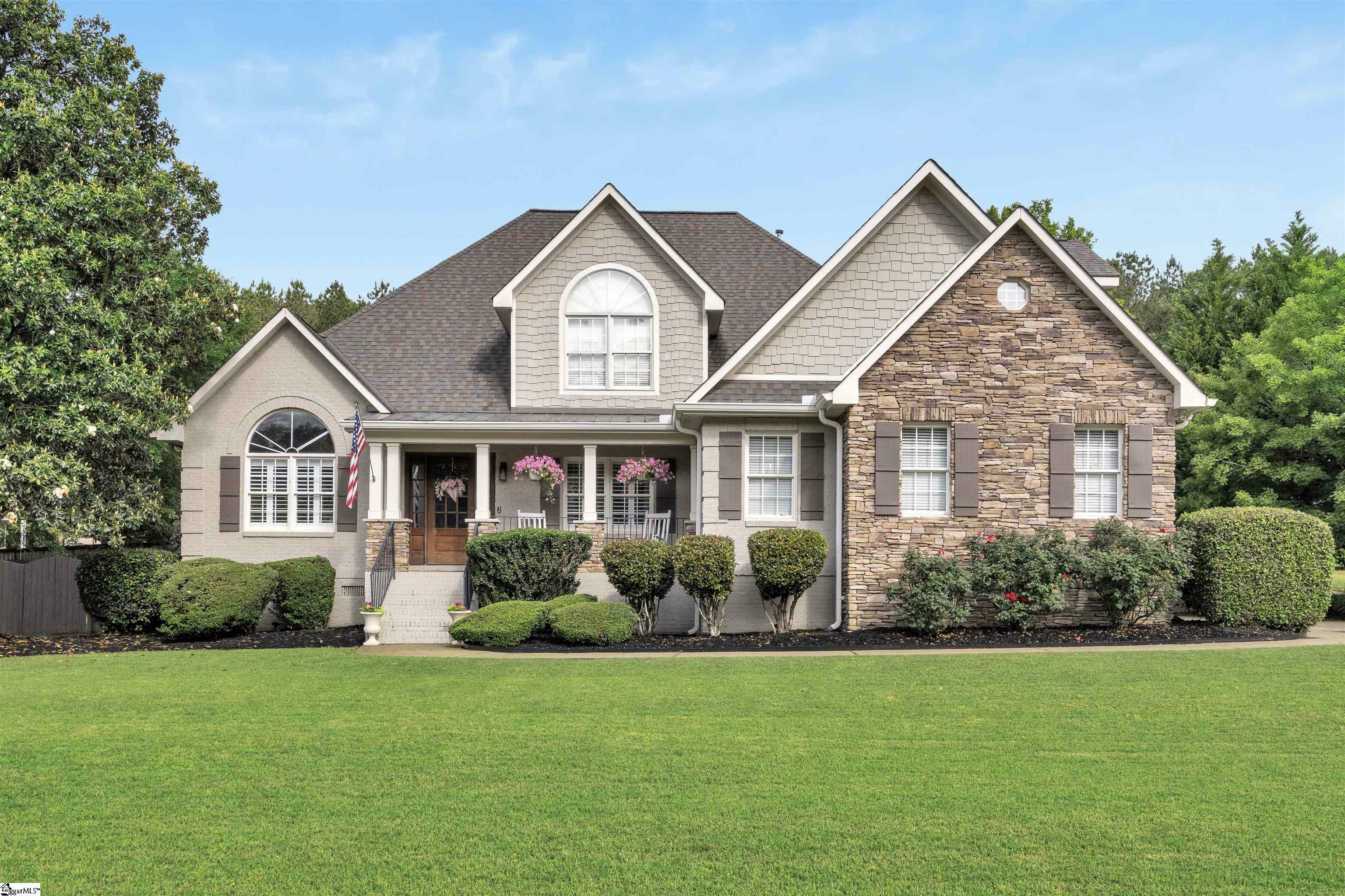 Property Photo: 115 Red Maple Circle SC 29642