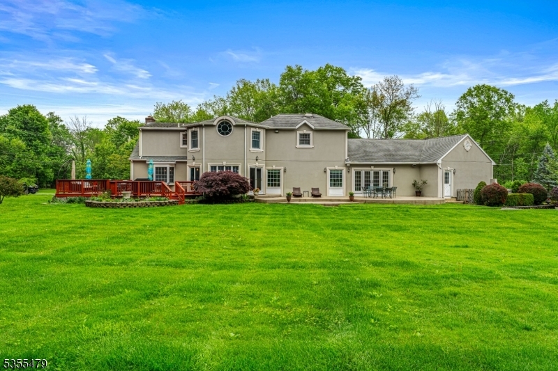 Property Photo: 6 Frances Rd NJ 07059