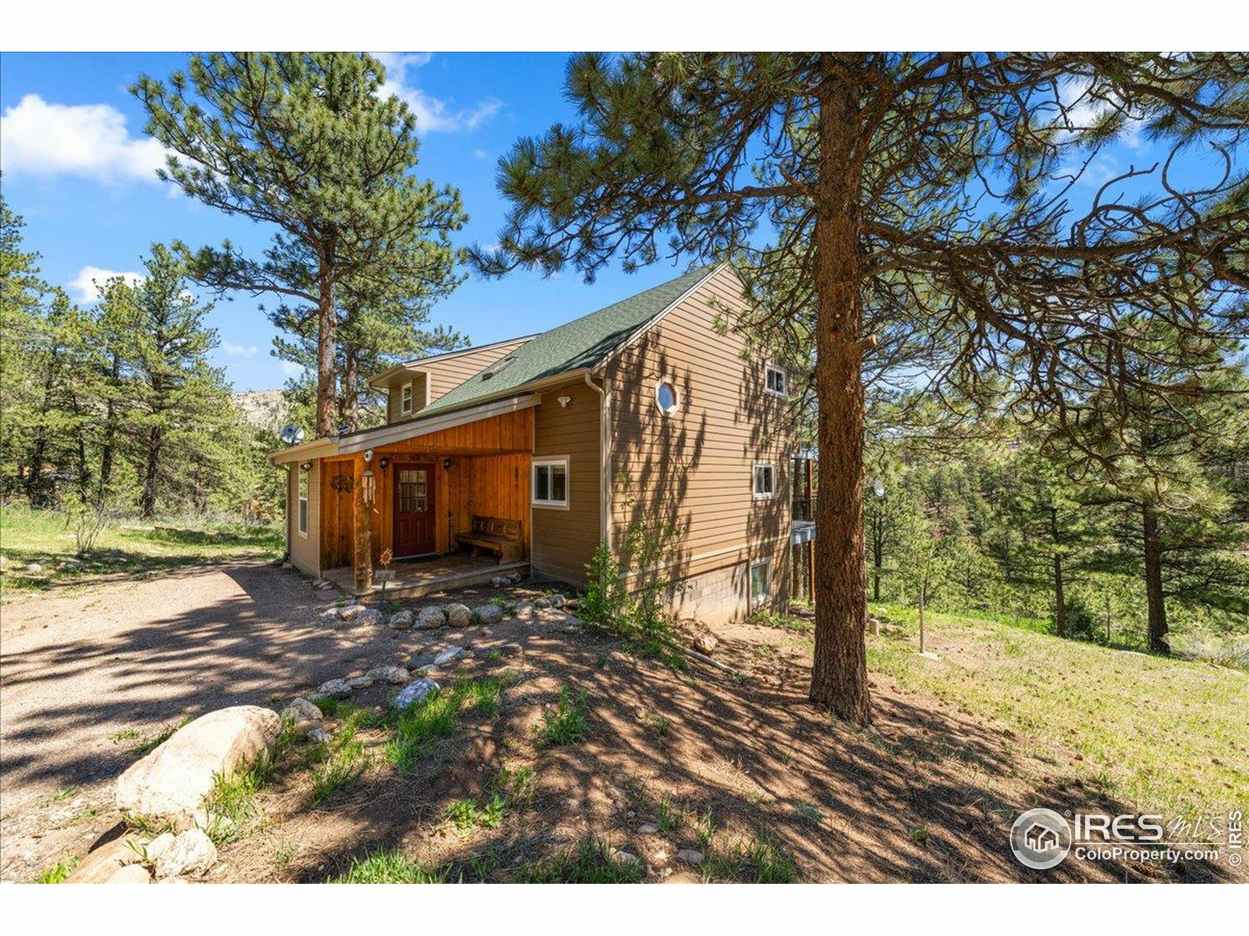 Property Photo: 457 Spruce Mountain Dr CO 80515