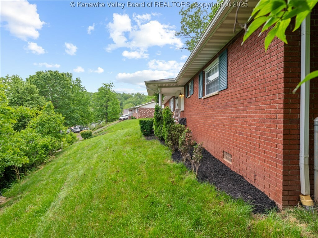 Property Photo: 5448 Deerfield Lane WV 25313